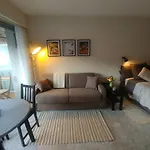 Apartment Avec Parking Prive Au Coeur De La Menton