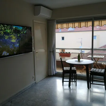 Avec Parking Privé Au Cœur De La * Menton