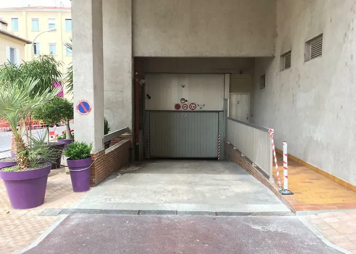 Avec Parking Prive Au Coeur De La *