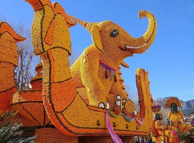 Avec Parking Prive Au Coeur De La Apartment